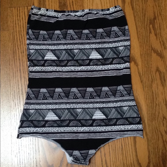 American Apparel Patterned Strapless Bodysuit - Picture 3 of 4